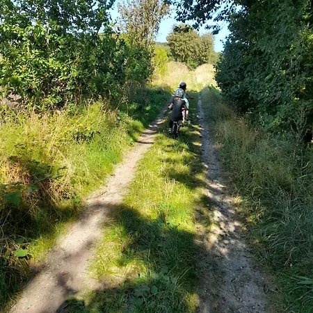 Mini-lejlighed Med Kokken - Deler Bad Og Toilet Med Nabolejlighed 4 *