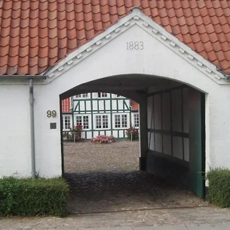 Mini-lejlighed Med Kokken - Deler Bad Og Toilet Med Nabolejlighed 4