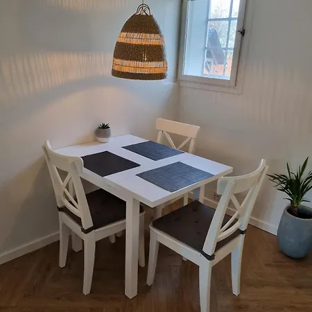 Apartamento Mini-lejlighed Med Kokken - Deler Bad Og Toilet Med Nabolejlighed 4 Asperup