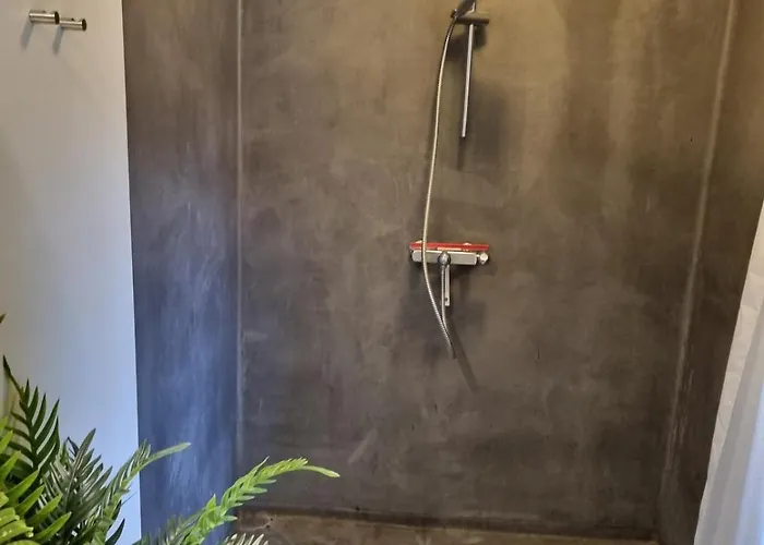 Mini-lejlighed Med Kokken - Deler Bad Og Toilet Med Nabolejlighed 4 * Asperup