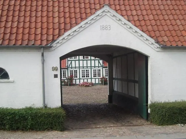 Mini-lejlighed Med Kokken - Deler Bad Og Toilet Med Nabolejlighed 4